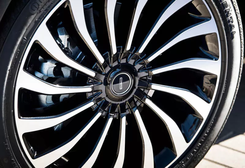 Автомобиль Lincoln Nautilus I Внедорожник (5 дверей)