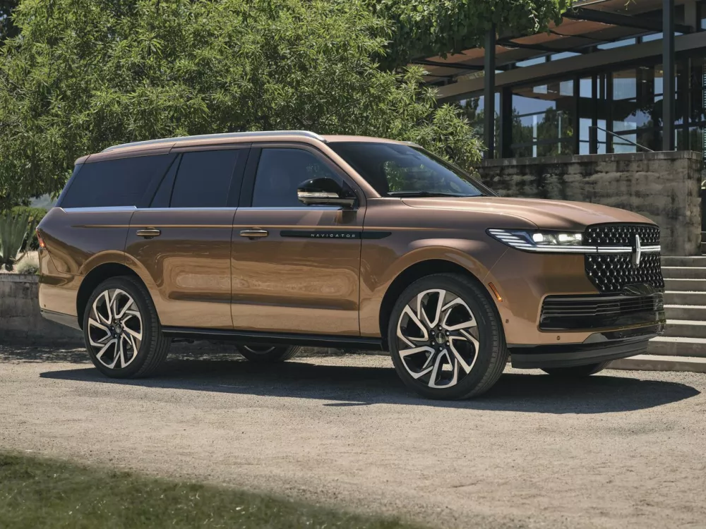 Автомобиль Lincoln Navigator V Внедорожник (5 дверей)