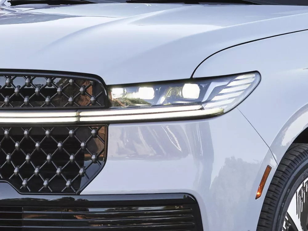 Автомобиль Lincoln Navigator V Внедорожник (5 дверей) L