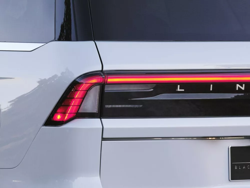 Автомобиль Lincoln Navigator V Внедорожник (5 дверей) L