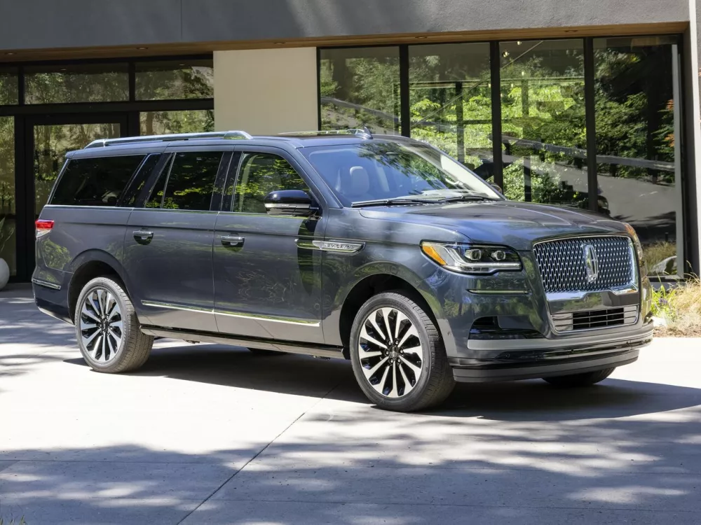 Автомобиль Lincoln Navigator IV Рестайлинг Внедорожник (5 дверей) L