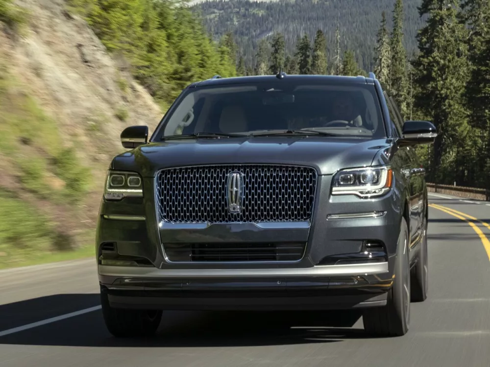 Автомобиль Lincoln Navigator IV Рестайлинг Внедорожник (5 дверей) L