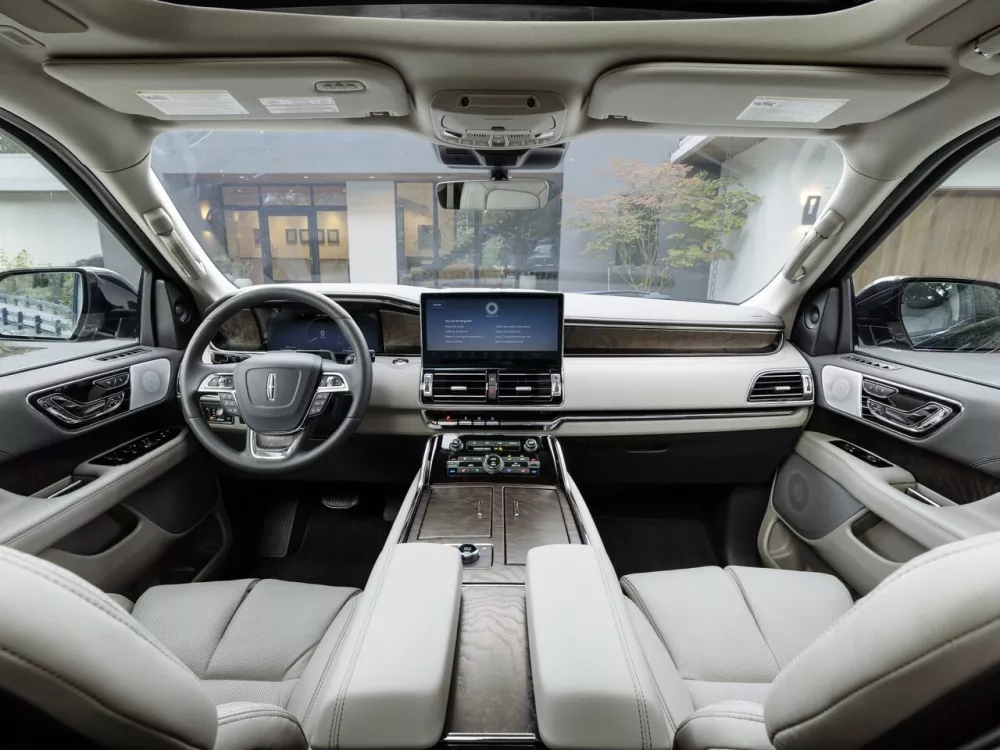 Автомобиль Lincoln Navigator IV Рестайлинг Внедорожник (5 дверей) L