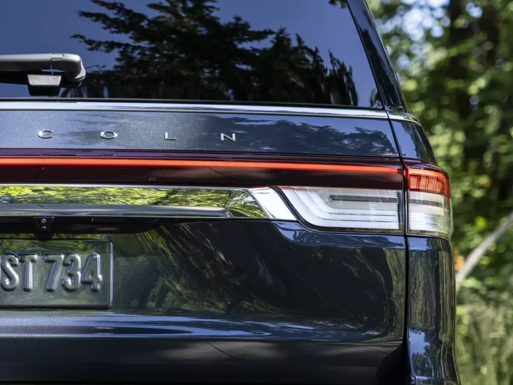 Автомобиль Lincoln Navigator IV Рестайлинг Внедорожник (5 дверей) L