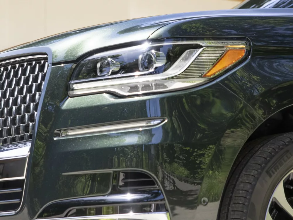 Автомобиль Lincoln Navigator IV Рестайлинг Внедорожник (5 дверей)
