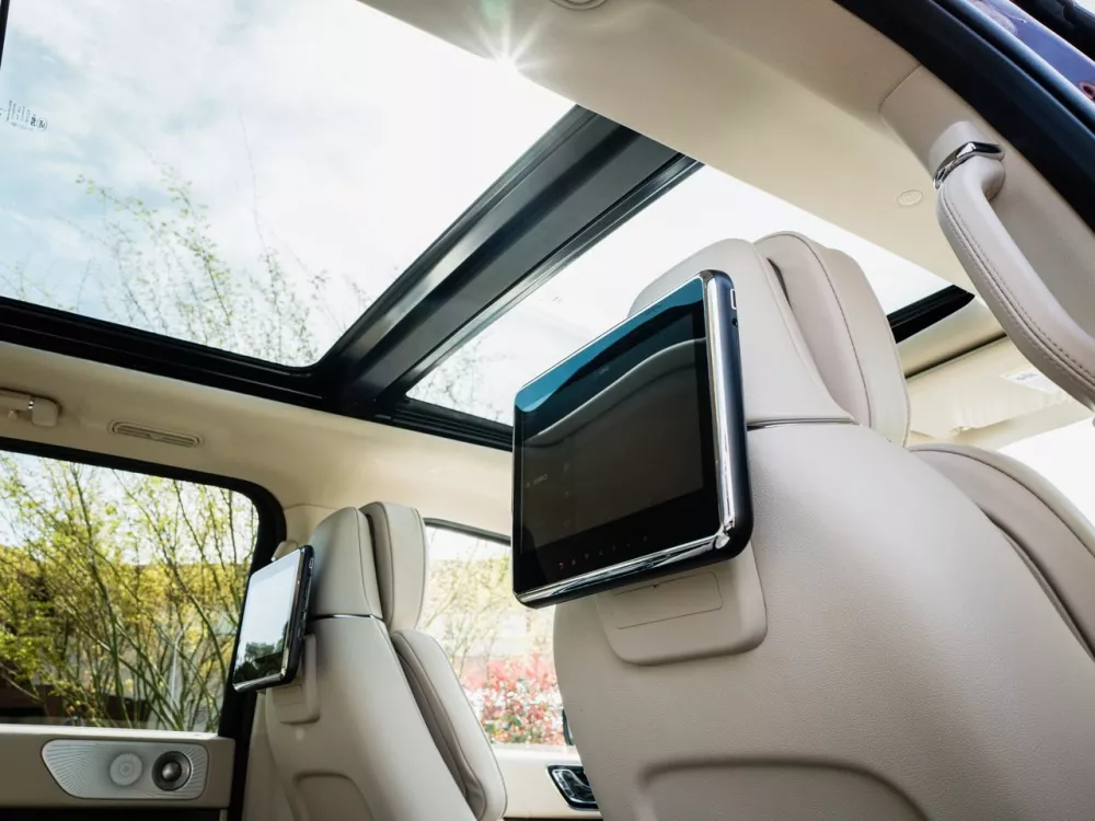 Автомобиль Lincoln Navigator IV Внедорожник (5 дверей)