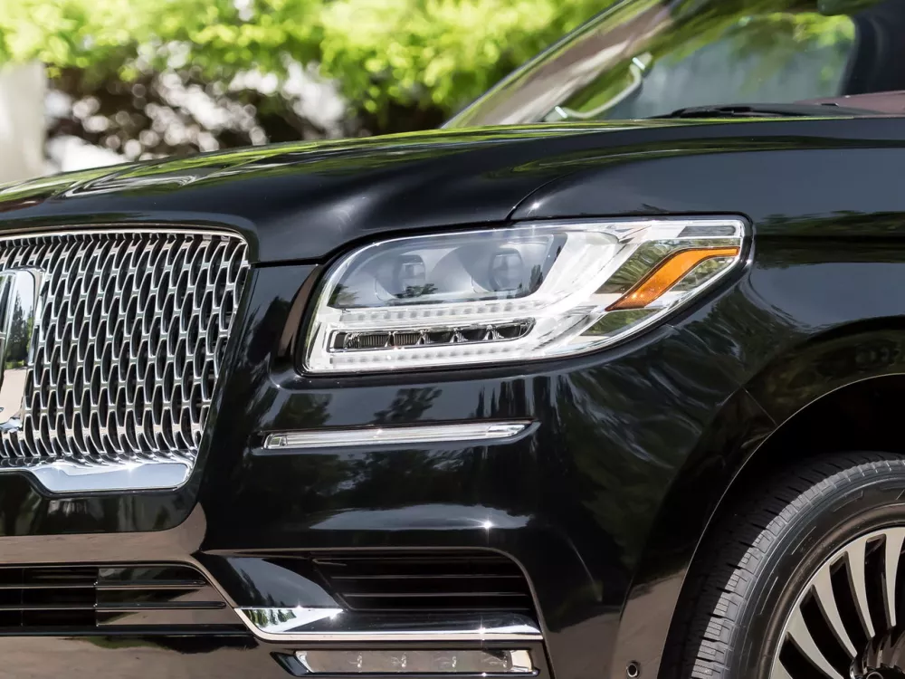 Автомобиль Lincoln Navigator IV Внедорожник (5 дверей) L