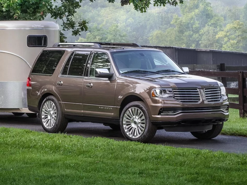 Автомобиль Lincoln Navigator III Рестайлинг Внедорожник (5 дверей)