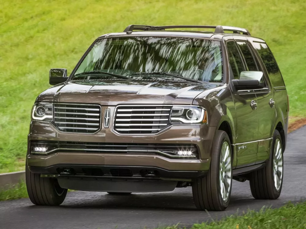 Автомобиль Lincoln Navigator III Рестайлинг Внедорожник (5 дверей)