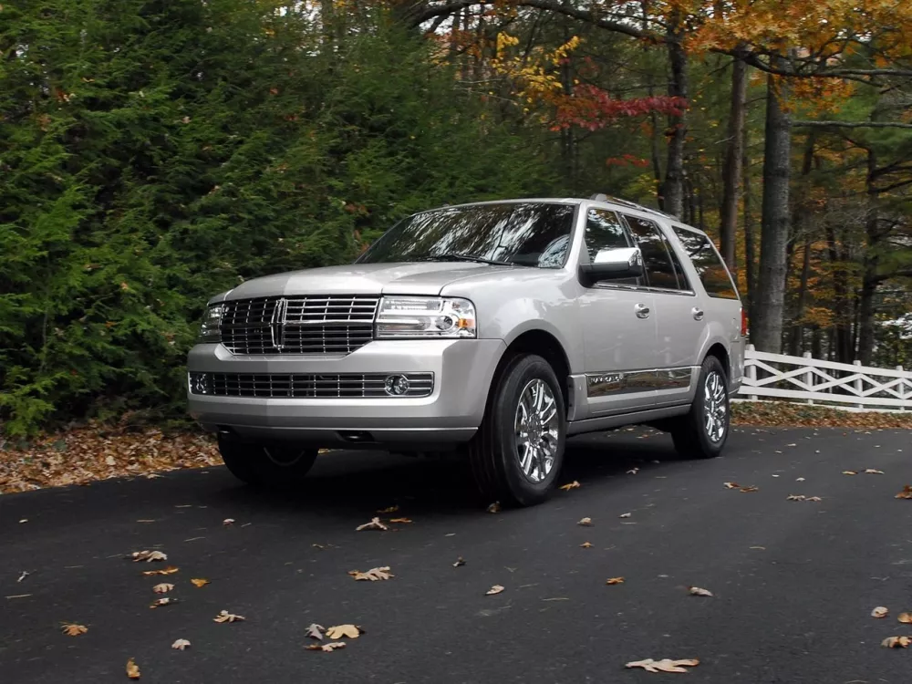 Автомобиль Lincoln Navigator III Внедорожник (5 дверей)