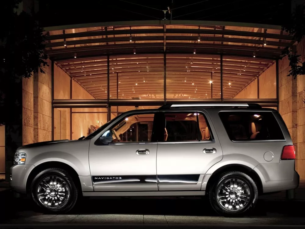 Автомобиль Lincoln Navigator III Внедорожник (5 дверей)