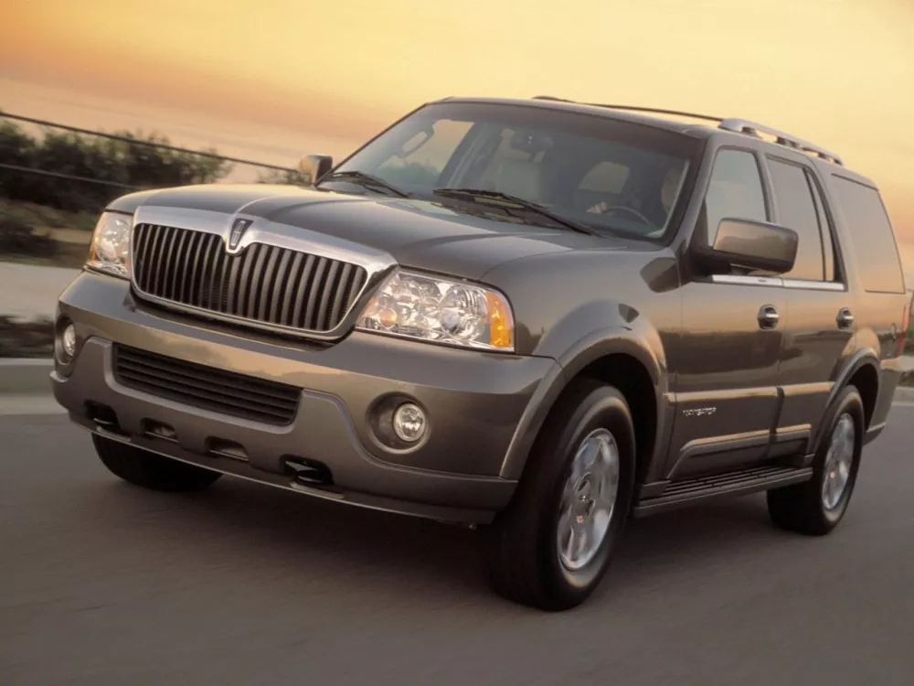 Автомобиль Lincoln Navigator II Внедорожник (5 дверей)