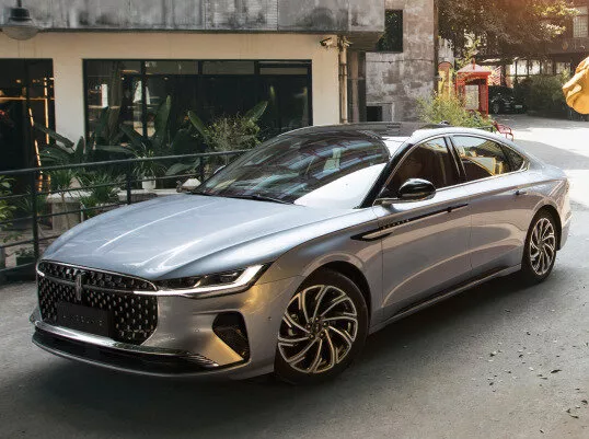 Автомобиль Lincoln Z Седан