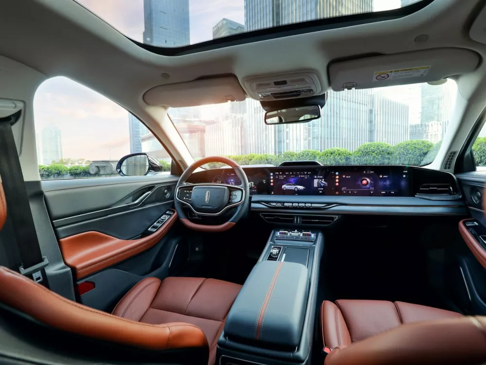 Автомобиль Lincoln Z Седан