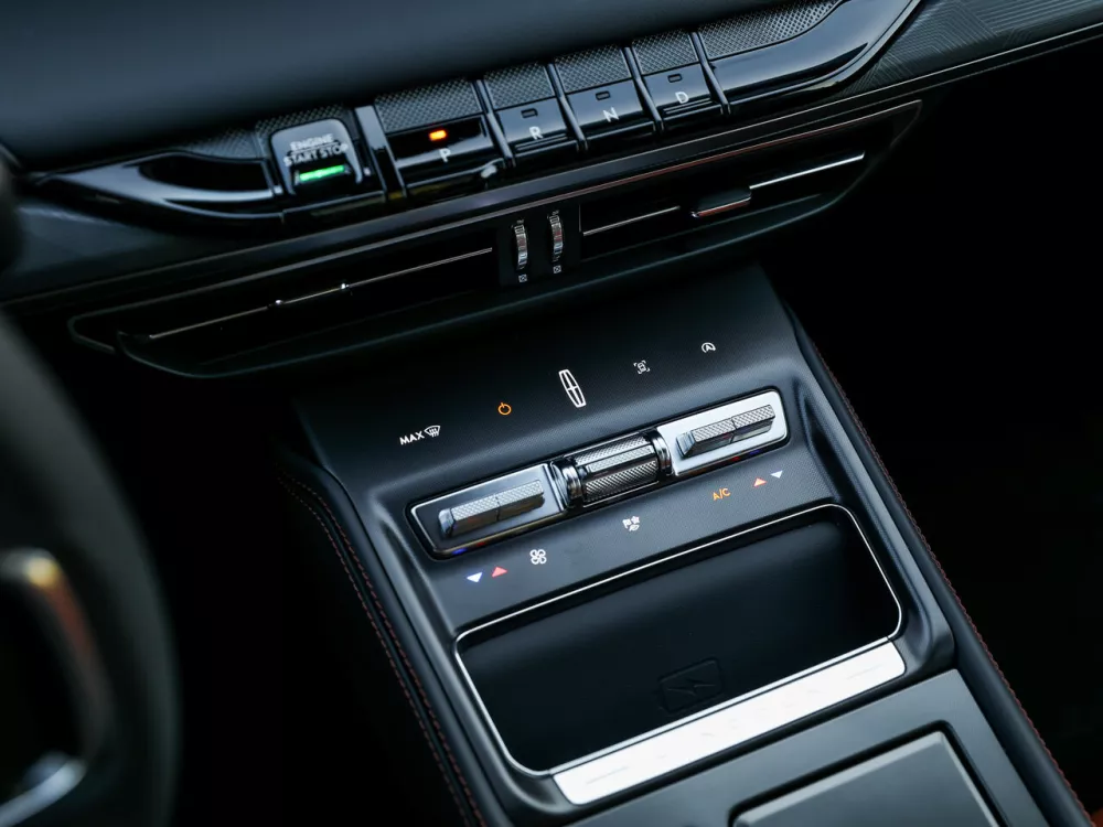 Автомобиль Lincoln Z Седан