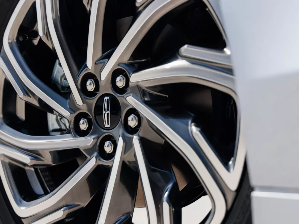 Автомобиль Lincoln Z Седан