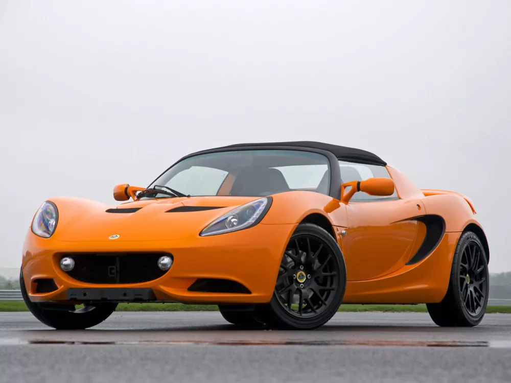Автомобиль Lotus Elise III Родстер