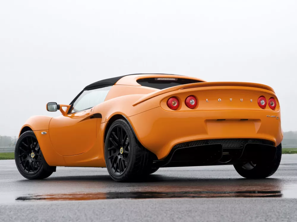Автомобиль Lotus Elise III Родстер