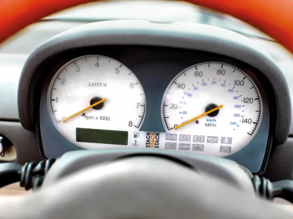 Автомобиль Lotus Elise I Кабриолет