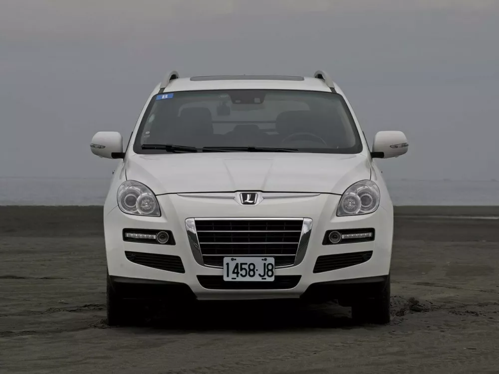 Автомобиль Luxgen Luxgen7 SUV Внедорожник (5 дверей)