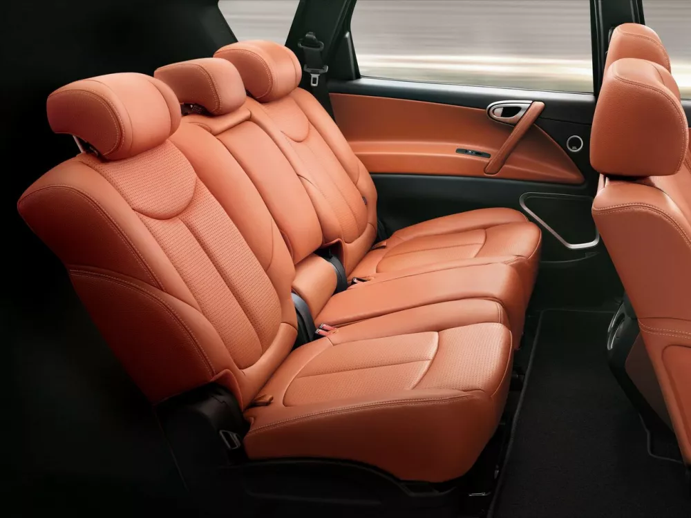 Автомобиль Luxgen Luxgen7 SUV Внедорожник (5 дверей)
