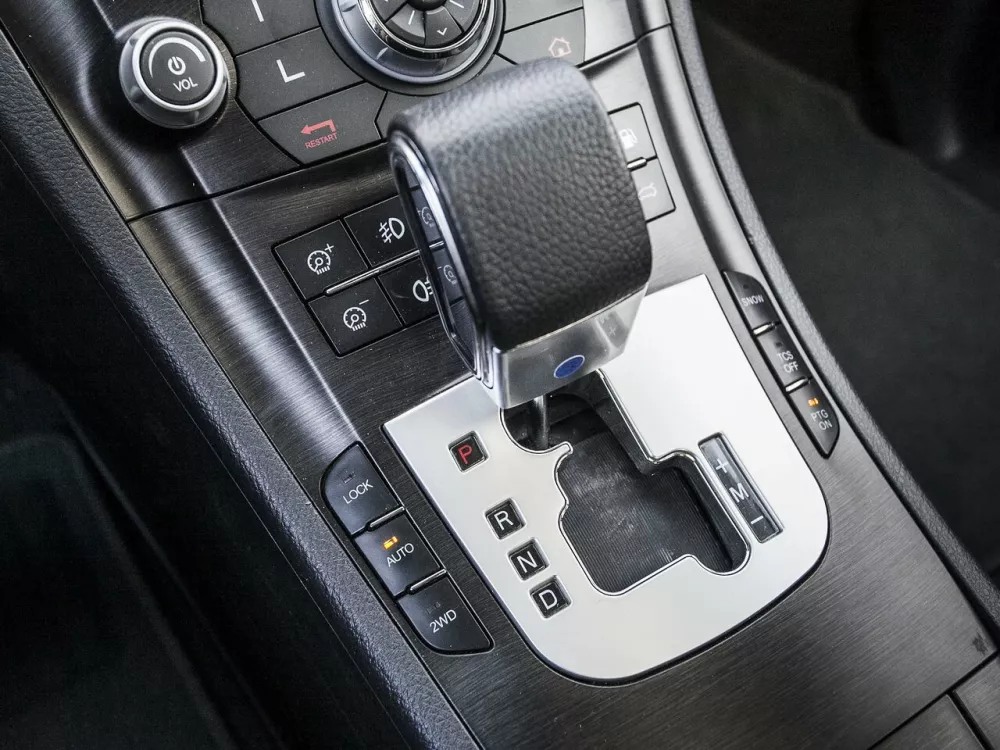 Автомобиль Luxgen Luxgen7 SUV Внедорожник (5 дверей)
