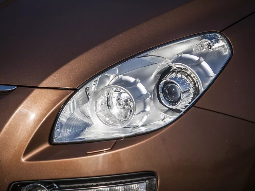 Автомобиль Luxgen Luxgen7 SUV Внедорожник (5 дверей)