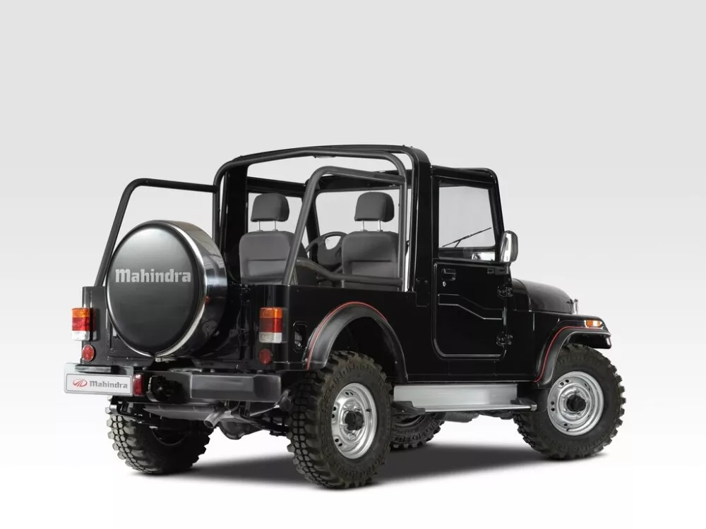 Автомобиль Mahindra Thar I Внедорожник открытый