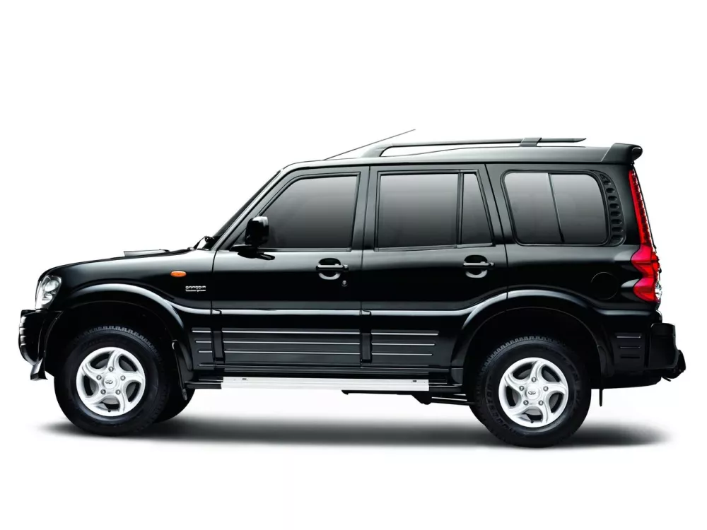 Автомобиль Mahindra Scorpio Внедорожник (5 дверей)