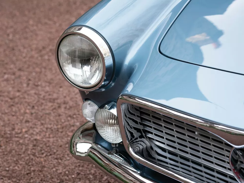 Автомобиль Maserati 3500 GT Кабриолет Spyder