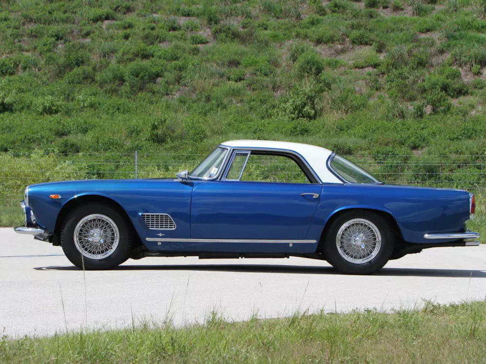 Автомобиль Maserati 3500 GT Купе