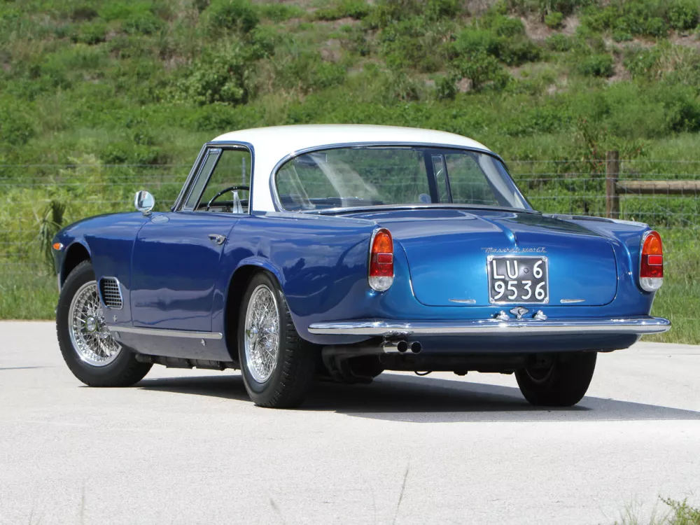Автомобиль Maserati 3500 GT Купе
