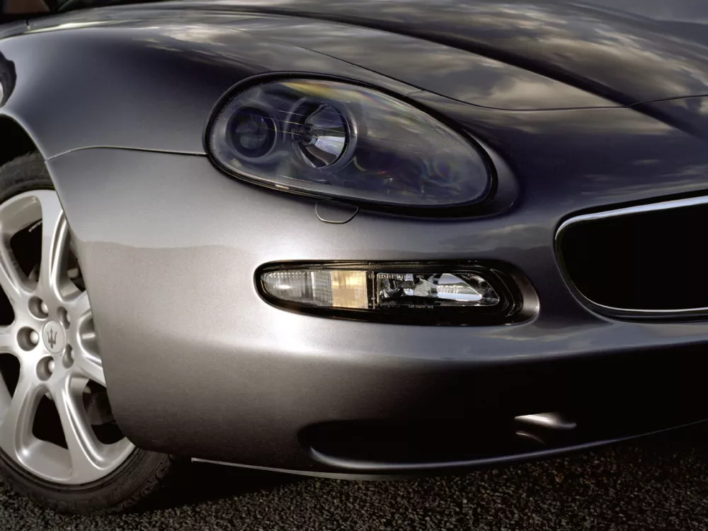 Автомобиль Maserati 4200 GT Кабриолет
