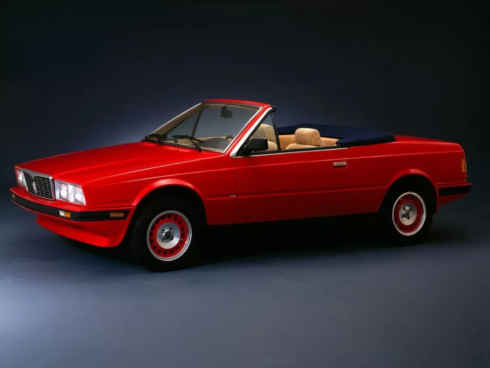Автомобиль Maserati Biturbo Кабриолет