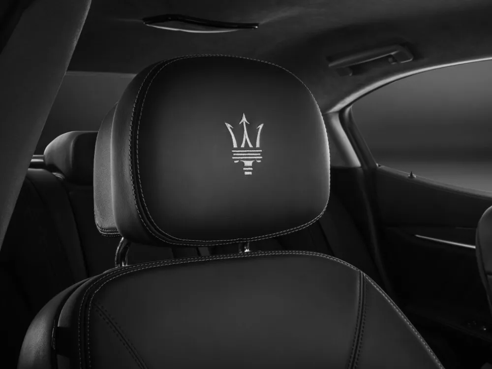 Автомобиль Maserati Ghibli III Рестайлинг Седан