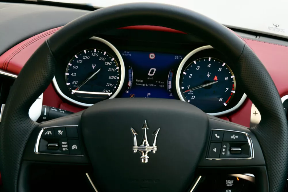 Автомобиль Maserati Ghibli III Рестайлинг Седан