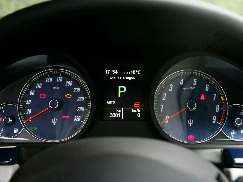 Автомобиль Maserati GranTurismo I Купе