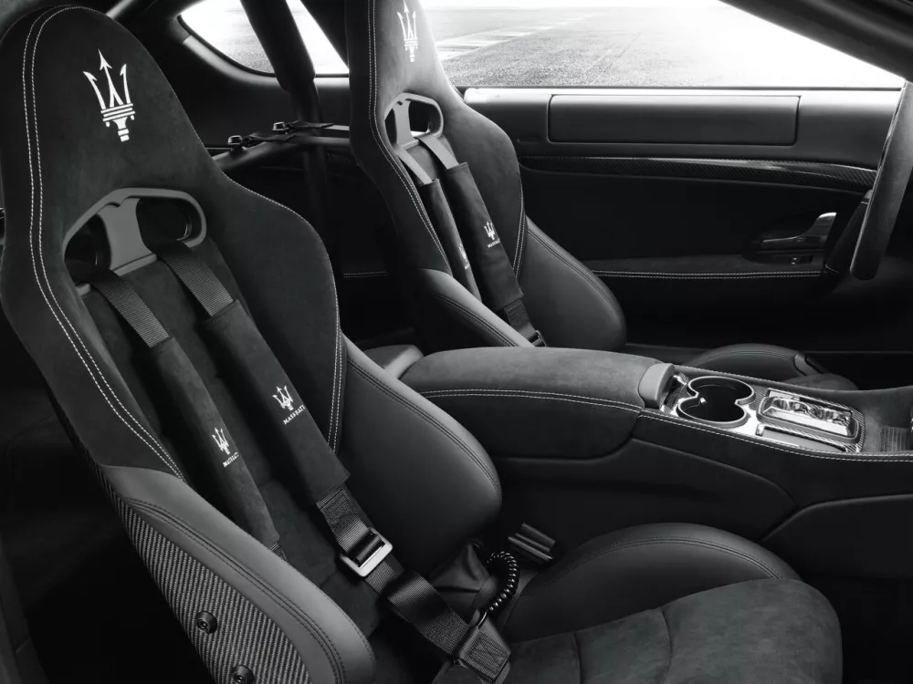 Автомобиль Maserati GranTurismo I Купе MC Stradale