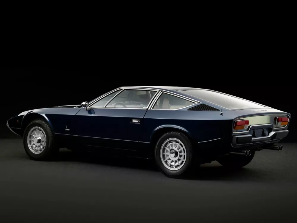 Автомобиль Maserati Khamsin Купе