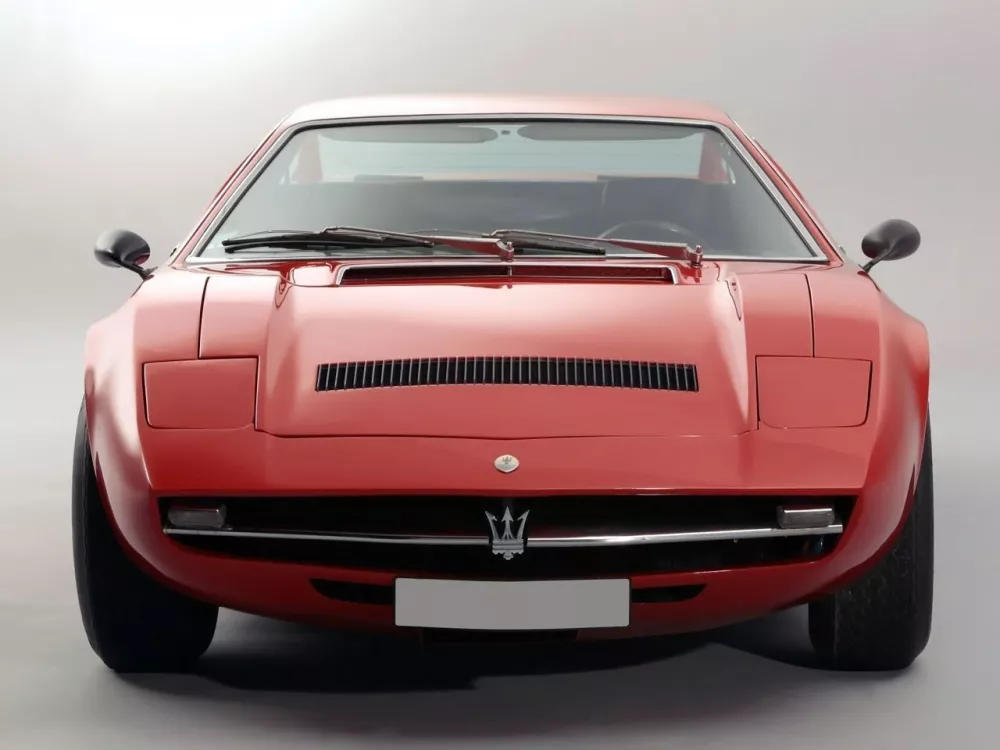 Автомобиль Maserati Merak Купе