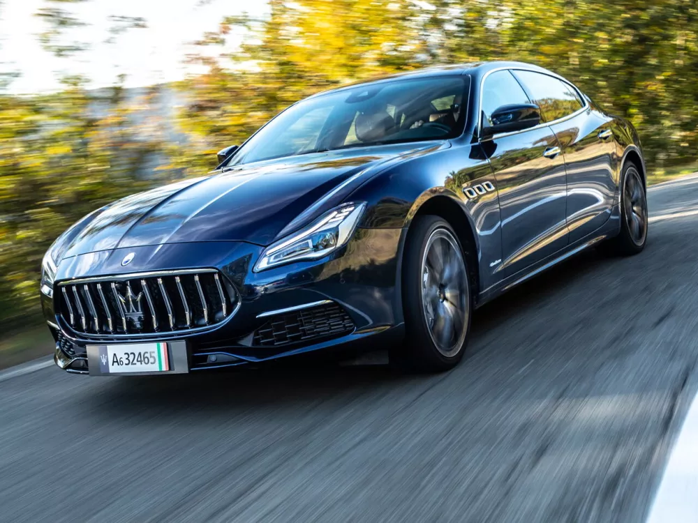 Автомобиль Maserati Quattroporte VI Рестайлинг 2 Седан