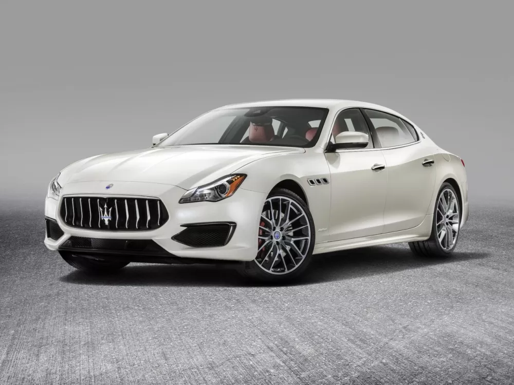 Автомобиль Maserati Quattroporte VI Рестайлинг Седан