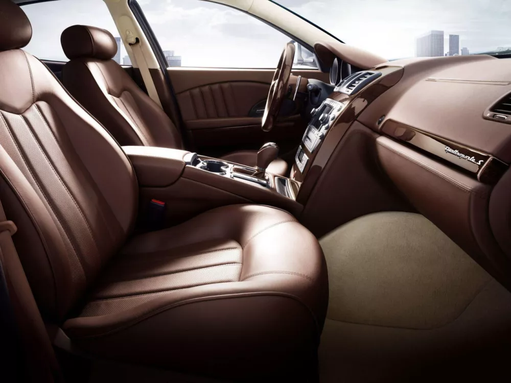 Автомобиль Maserati Quattroporte V Рестайлинг Седан