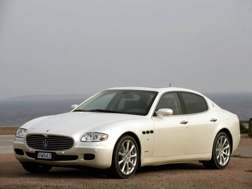 Автомобиль Maserati Quattroporte V Седан