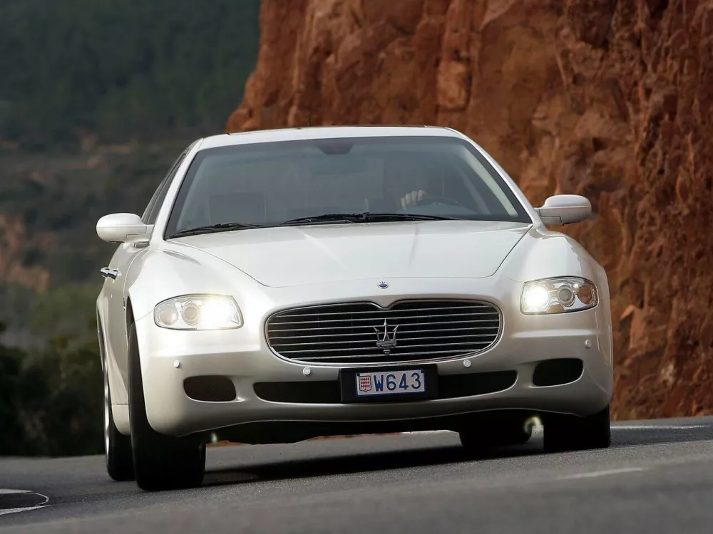 Автомобиль Maserati Quattroporte V Седан