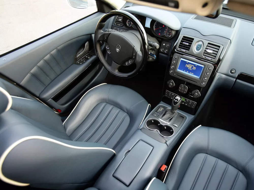 Автомобиль Maserati Quattroporte V Седан