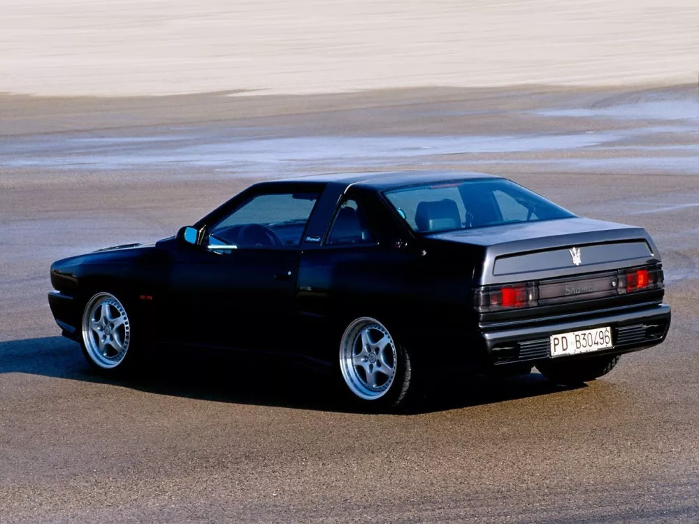 Автомобиль Maserati Shamal Купе
