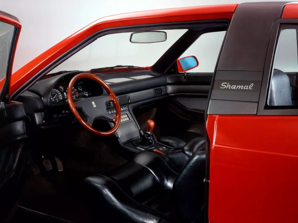 Автомобиль Maserati Shamal Купе