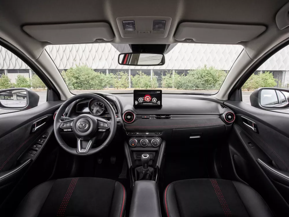 Автомобиль Mazda 2 III (DJ) Рестайлинг 2 Хэтчбек (5 дверей)