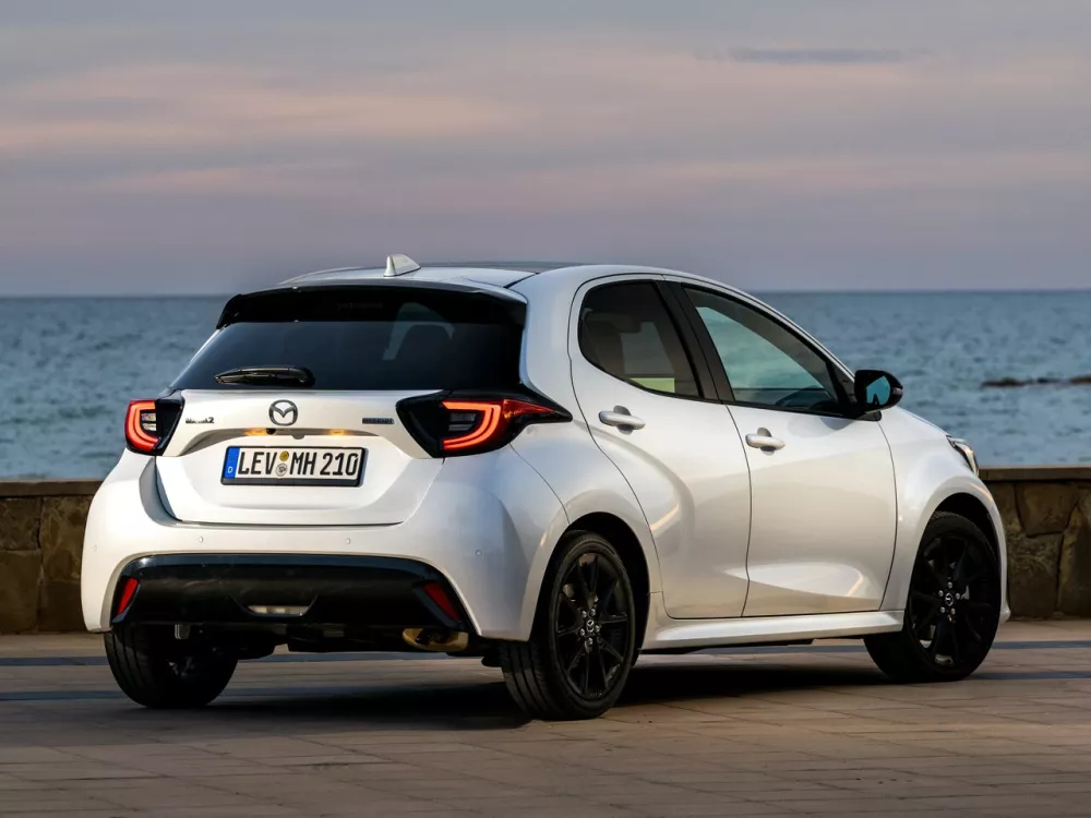 Автомобиль Mazda 2 IV (XP21) Хэтчбек (5 дверей)
